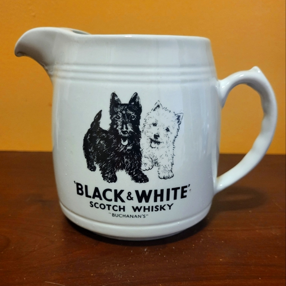 Vintage 'Black & White' Scotch Whiskey "Buchanan's pitcher